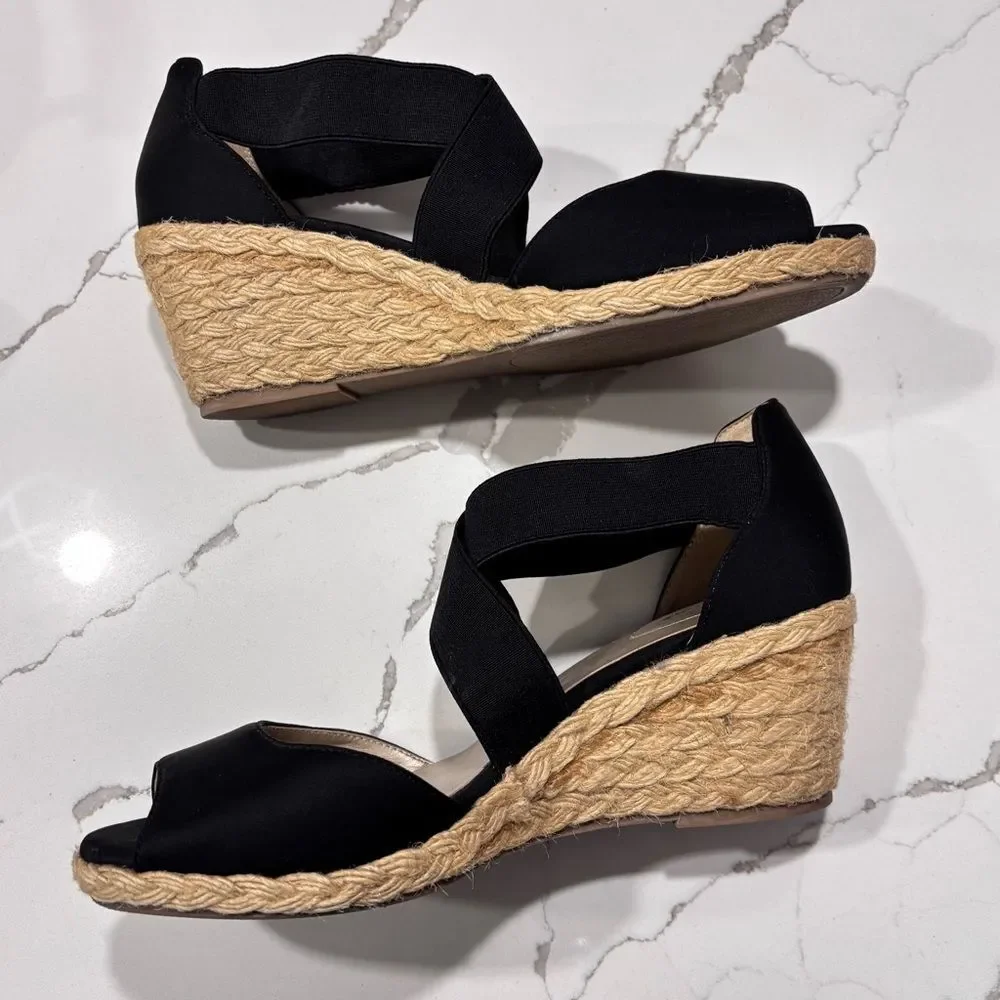 Bandolino | Rattan Hullen Black Wedge Sandals Heels Elastic Ankle Straps SZ 8.5